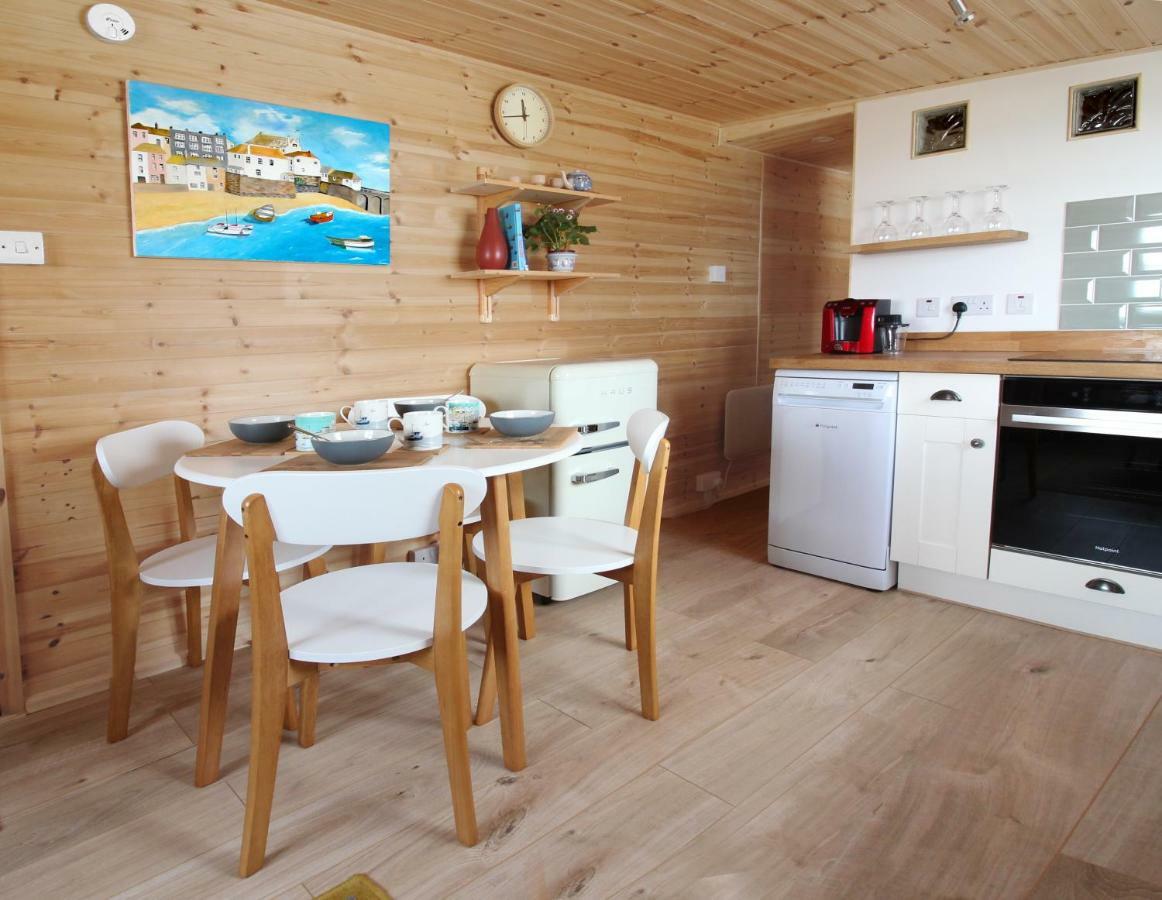 Scandi Cabin On A Hill, With Stunning Panoramic Views Ludgvan Extérieur photo